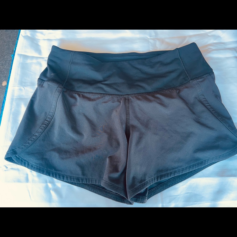 Lululemon Speed Up High Rise 5” - Black - Size 2